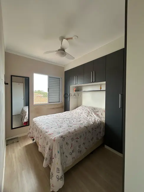 Apartamento com 2 quartos para alugar, 50m2 em Lopes de Oliveira, Sorocaba - SP - imagem 2 Foto 2 de Apartamento com 2 quartos para alugar, 50m2 em Lopes de Oliveira, Sorocaba - SP