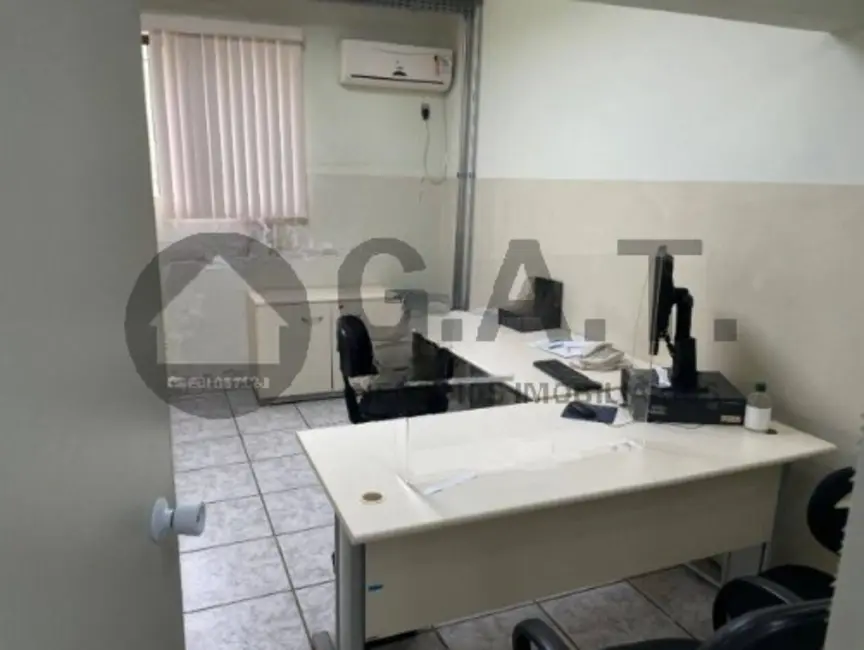 Sala Comercial à venda, 572m2 em Jardim Vergueiro, Sorocaba - SP - imagem 6 Foto 6 de Sala Comercial à venda, 572m2 em Jardim Vergueiro, Sorocaba - SP