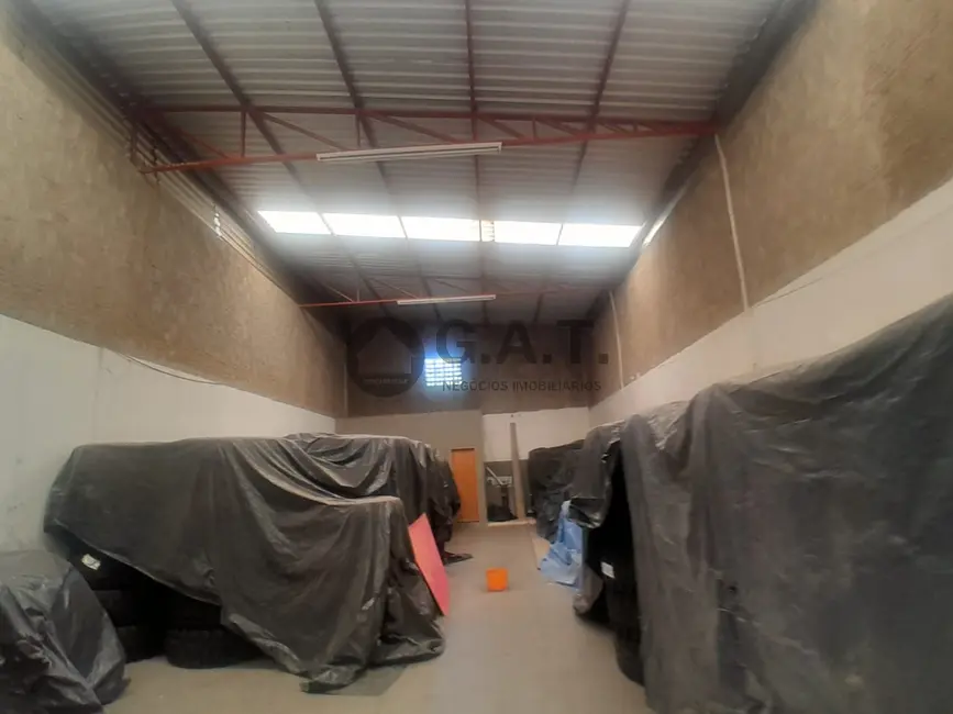 Foto 9 de Armazém / Galpão para alugar, 240m2 em Quintais do Imperador, Sorocaba - SP