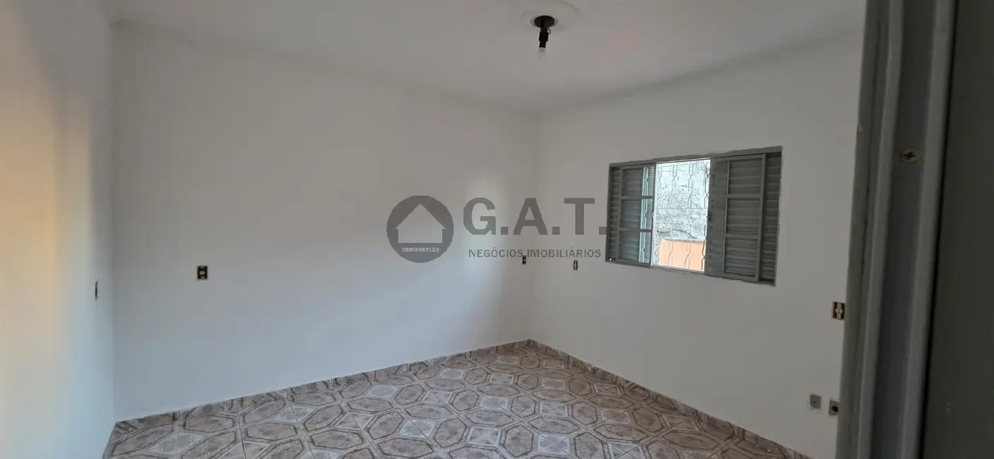 Foto 8 de Casa com 1 quarto para alugar, 40m2 em Vila Jardini, Sorocaba - SP