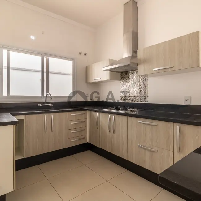 Foto 1 de Casa de Condomínio com 3 quartos à venda, 100m2 em Loteamento Dinorá Rosa, Sorocaba - SP