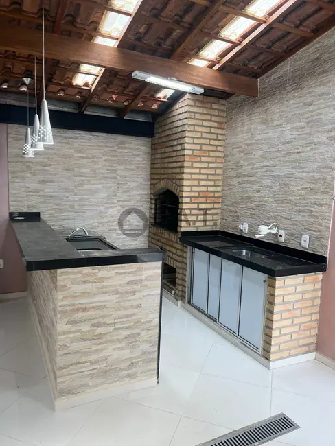 Foto 2 de Casa de Condomínio com 3 quartos à venda, 132m2 em Jardim São Carlos, Sorocaba - SP