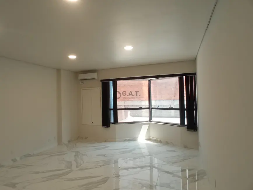 Sala Comercial para alugar, 47m2 em Centro, Sorocaba - SP - imagem 7 Foto 7 de Sala Comercial para alugar, 47m2 em Centro, Sorocaba - SP