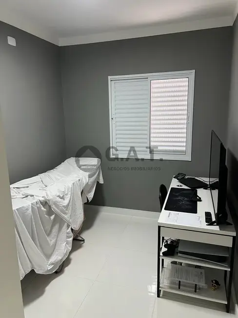 Foto 8 de Apartamento com 2 quartos para alugar, 57m2 em Jardim São Carlos, Sorocaba - SP