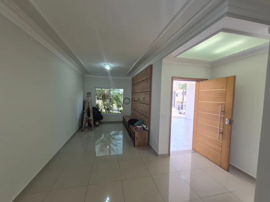 Casa de Condomínio com 3 quartos para alugar, 136m2 em Wanel Ville, Sorocaba - SP - imagem 8 Foto 8 de Casa de Condomínio com 3 quartos para alugar, 136m2 em Wanel Ville, Sorocaba - SP