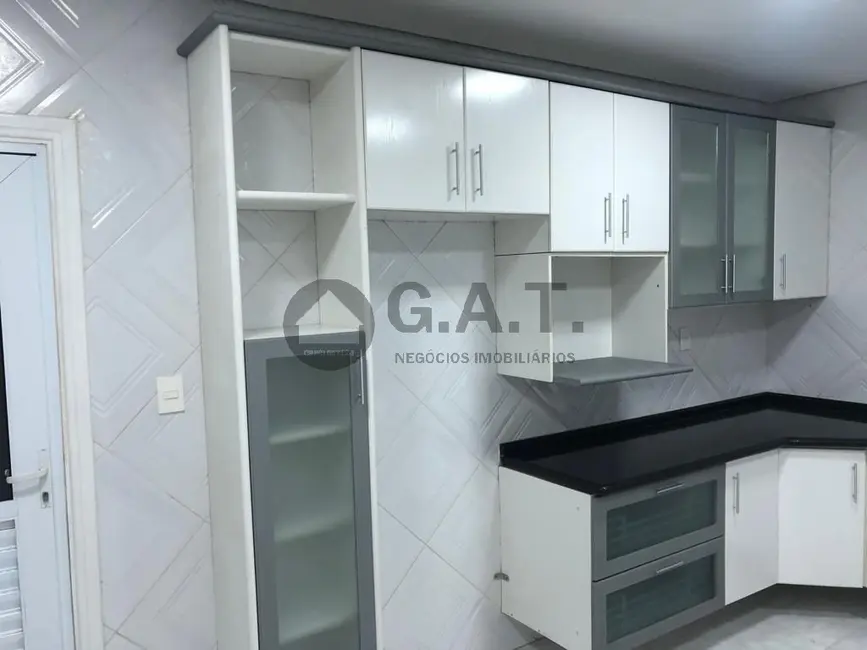 Casa de Condomínio com 3 quartos para alugar, 380m2 em Jardim Ibiti do Paço, Sorocaba - SP - imagem 4 Foto 4 de Casa de Condomínio com 3 quartos para alugar, 380m2 em Jardim Ibiti do Paço, Sorocaba - SP