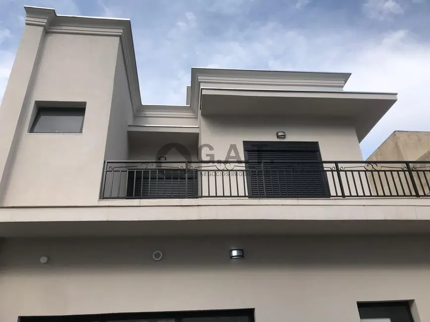 Casa de Condomínio com 3 quartos à venda, 233m2 em Brigadeiro Tobias, Sorocaba - SP - imagem 1 Foto 1 de Casa de Condomínio com 3 quartos à venda, 233m2 em Brigadeiro Tobias, Sorocaba - SP