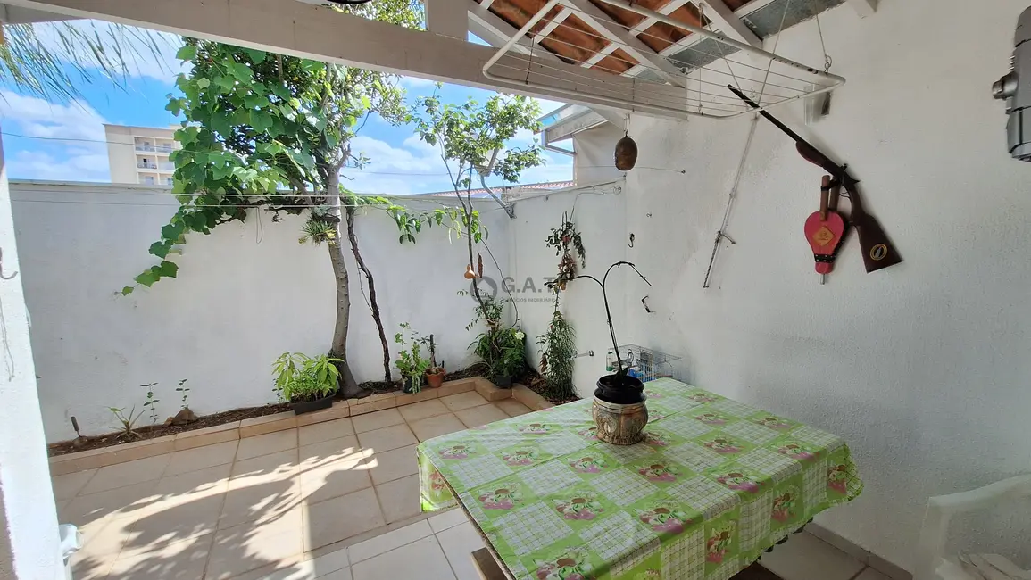 Casa de Condomínio com 3 quartos à venda, 89m2 em Jardim São Carlos, Sorocaba - SP - imagem 5 Foto 5 de Casa de Condomínio com 3 quartos à venda, 89m2 em Jardim São Carlos, Sorocaba - SP