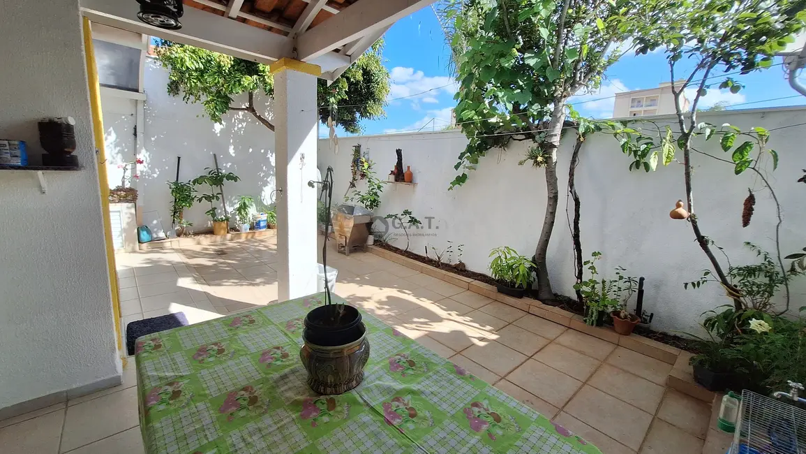 Casa de Condomínio com 3 quartos à venda, 89m2 em Jardim São Carlos, Sorocaba - SP - imagem 4 Foto 4 de Casa de Condomínio com 3 quartos à venda, 89m2 em Jardim São Carlos, Sorocaba - SP