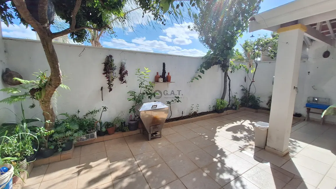 Casa de Condomínio com 3 quartos à venda, 89m2 em Jardim São Carlos, Sorocaba - SP - imagem 6 Foto 6 de Casa de Condomínio com 3 quartos à venda, 89m2 em Jardim São Carlos, Sorocaba - SP