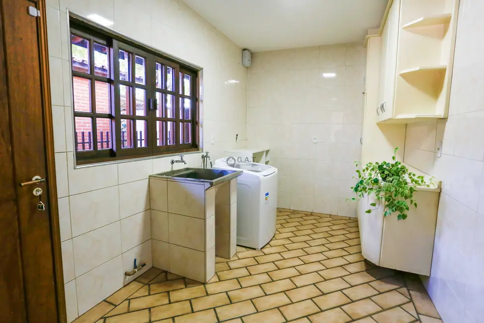 Foto 9 de Casa com 3 quartos à venda, 250m2 em Jardim Astro, Sorocaba - SP