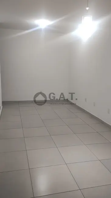 Foto 3 de Casa de Condomínio com 2 quartos à venda, 77m2 em Caguassu, Sorocaba - SP