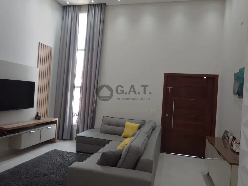 Casa de Condomínio com 3 quartos para alugar, 130m2 em Cajuru do Sul, Sorocaba - SP - imagem 2 Foto 2 de Casa de Condomínio com 3 quartos para alugar, 130m2 em Cajuru do Sul, Sorocaba - SP