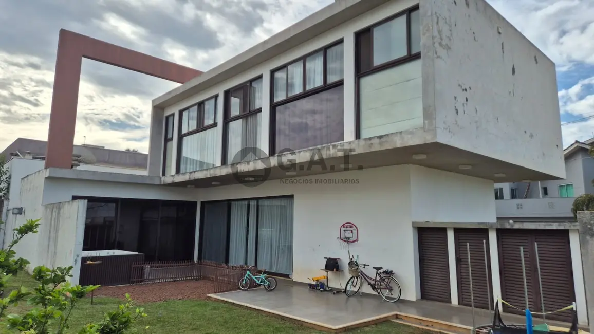 Foto 4 de Casa de Condomínio com 3 quartos à venda, 230m2 em Cajuru do Sul, Sorocaba - SP