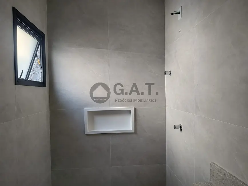 Foto 6 de Casa de Condomínio com 3 quartos à venda, 250m2 em Aparecidinha, Sorocaba - SP