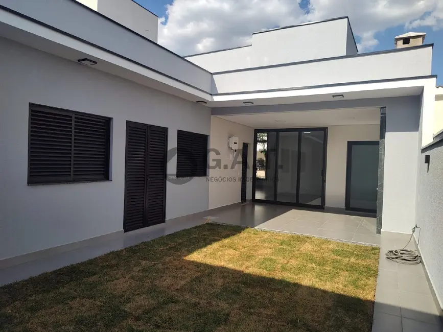 Foto 8 de Casa de Condomínio com 3 quartos à venda, 250m2 em Aparecidinha, Sorocaba - SP