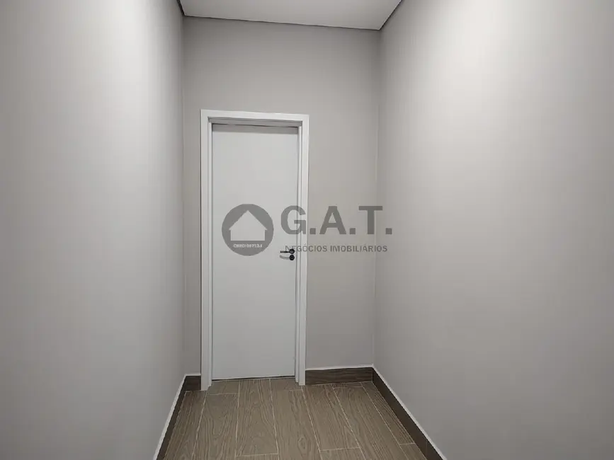 Foto 2 de Casa de Condomínio com 3 quartos à venda, 250m2 em Aparecidinha, Sorocaba - SP