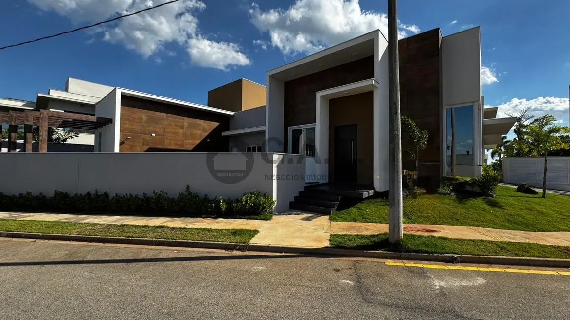Foto 2 de Casa de Condomínio com 4 quartos à venda, 229m2 em Jardim Residencial Chácara Ondina, Sorocaba - SP