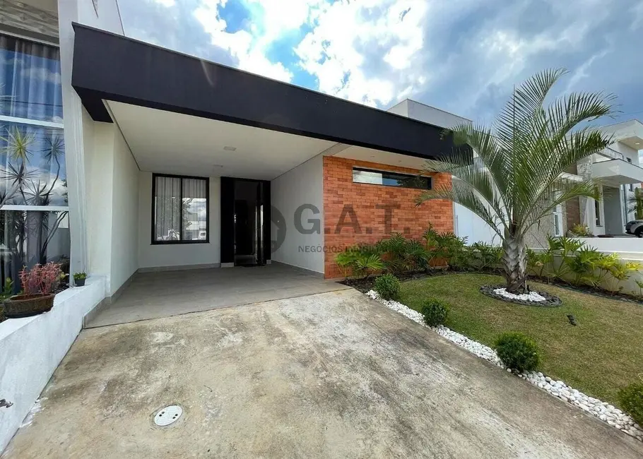Casa de Condomínio com 3 quartos para alugar, 108m2 em Cajuru do Sul, Sorocaba - SP - imagem 1 Foto 1 de Casa de Condomínio com 3 quartos para alugar, 108m2 em Cajuru do Sul, Sorocaba - SP