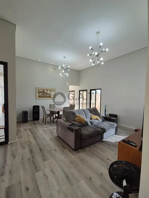 Foto 6 de Casa de Condomínio com 3 quartos à venda, 1000m2 em Aracoiaba Da Serra - SP