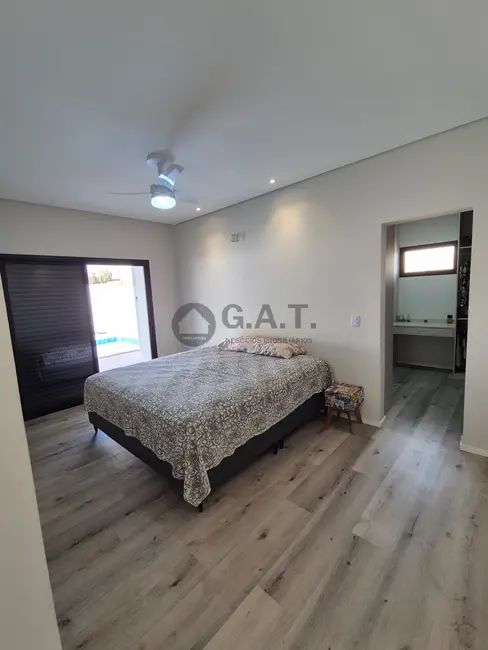 Foto 5 de Casa de Condomínio com 3 quartos à venda, 1000m2 em Aracoiaba Da Serra - SP