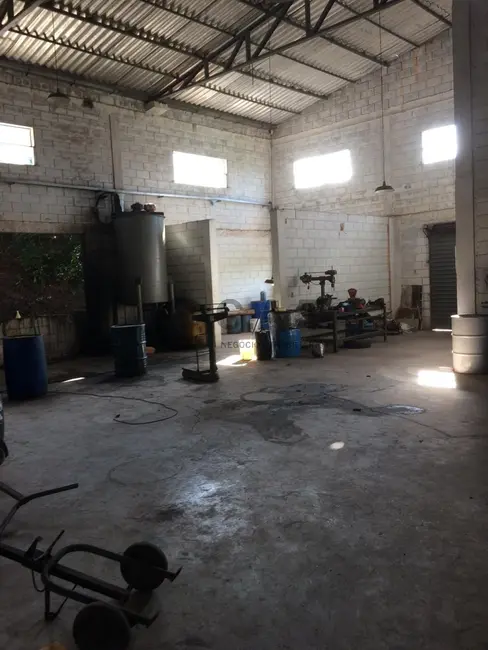 Foto 6 de Armazém / Galpão à venda, 1000m2 em Piedade - SP