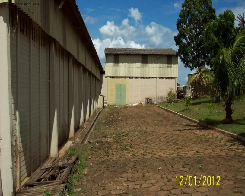 Foto 1 de Armazém / Galpão à venda, 1100m2 em Parque Industrial, Tatui - SP