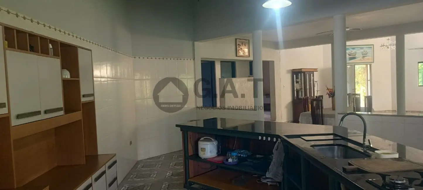 Foto 3 de Casa de Condomínio com 3 quartos à venda, 417m2 em Aracoiaba Da Serra - SP