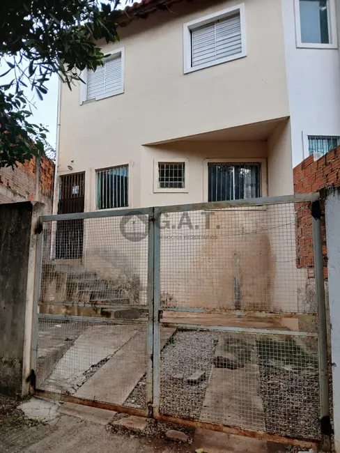 Foto 1 de Casa com 2 quartos para alugar, 70m2 em Wanel Ville, Sorocaba - SP