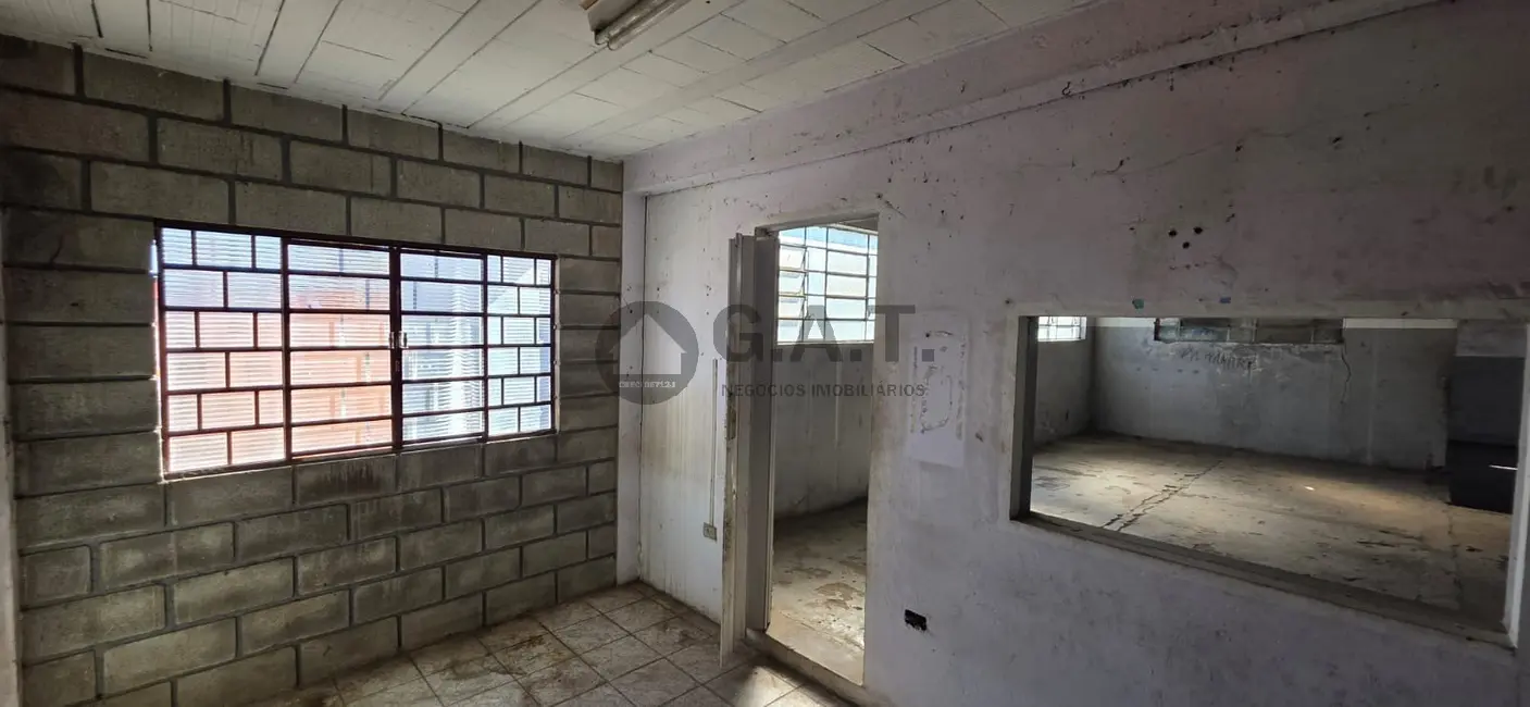 Armazém / Galpão à venda, 150m2 em Vila Fiori, Sorocaba - SP - imagem 7 Foto 7 de Armazém / Galpão à venda, 150m2 em Vila Fiori, Sorocaba - SP