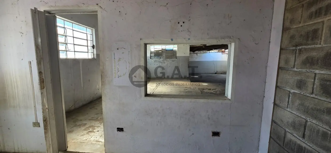 Armazém / Galpão à venda, 150m2 em Vila Fiori, Sorocaba - SP - imagem 4 Foto 4 de Armazém / Galpão à venda, 150m2 em Vila Fiori, Sorocaba - SP