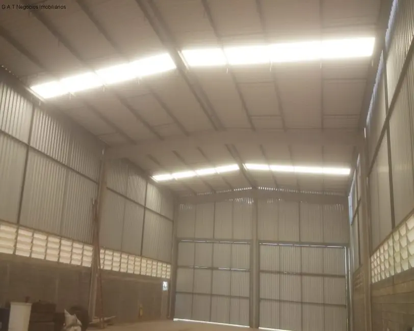 Armazém / Galpão à venda, 720m2 em Éden, Sorocaba - SP - imagem 2 Foto 2 de Armazém / Galpão à venda, 720m2 em Éden, Sorocaba - SP