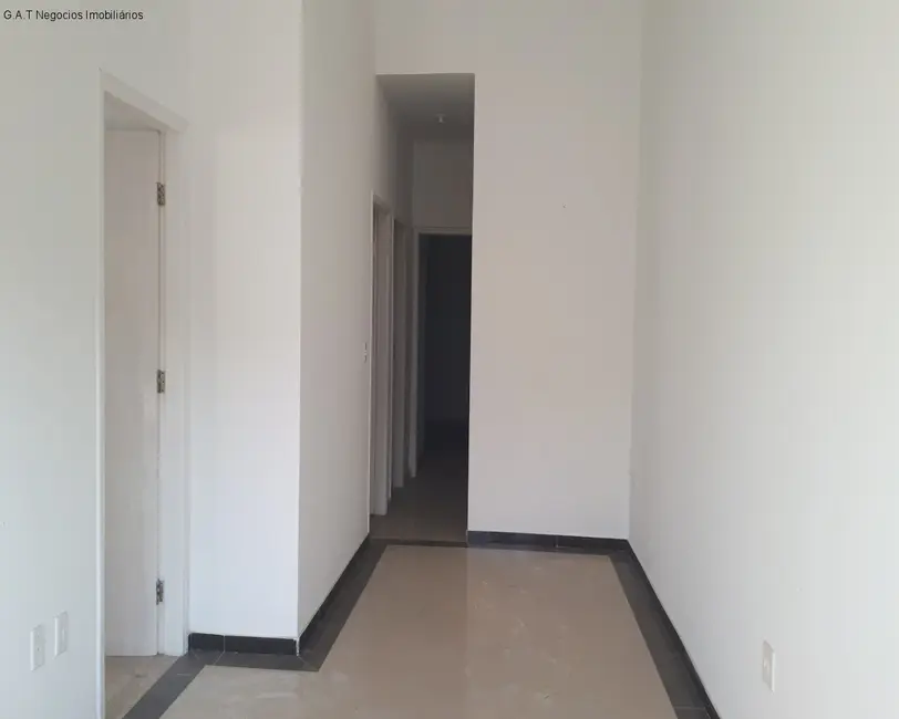 Casa de Condomínio com 3 quartos à venda, 140m2 em Wanel Ville, Sorocaba - SP - imagem 8 Foto 8 de Casa de Condomínio com 3 quartos à venda, 140m2 em Wanel Ville, Sorocaba - SP