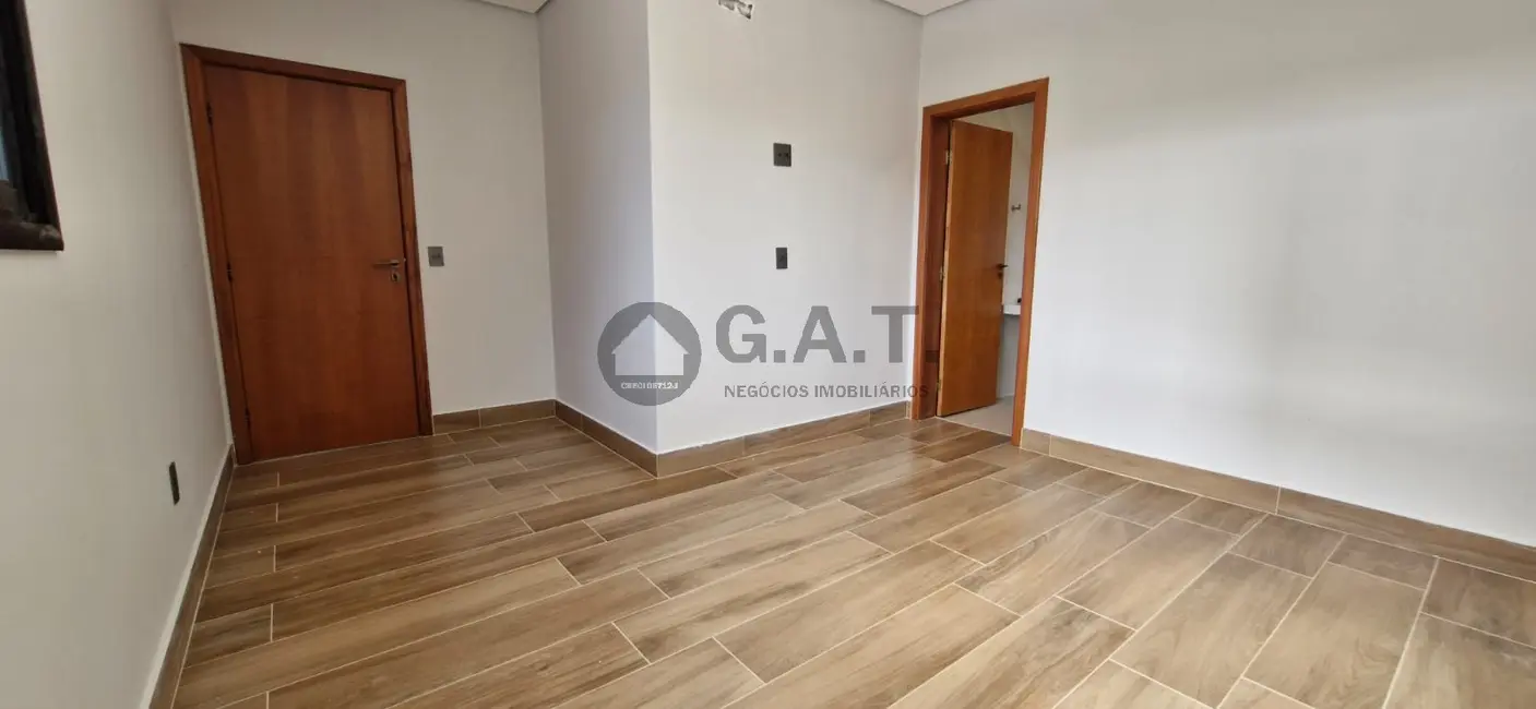 Foto 4 de Casa de Condomínio com 4 quartos para alugar, 268m2 em Alphaville Nova Esplanada, Votorantim - SP