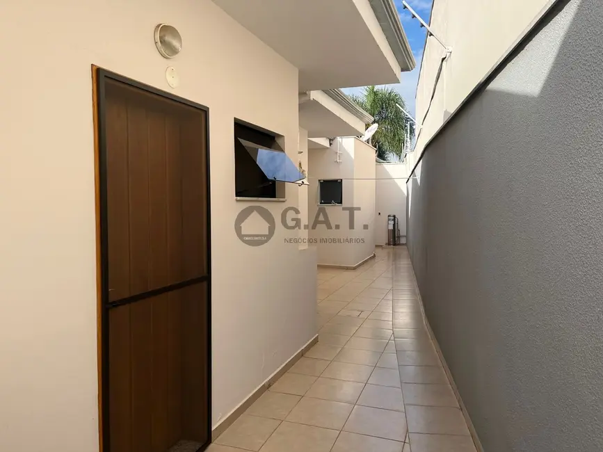 Foto 9 de Casa de Condomínio com 3 quartos à venda, 230m2 em Jardim Pires de Mello, Sorocaba - SP