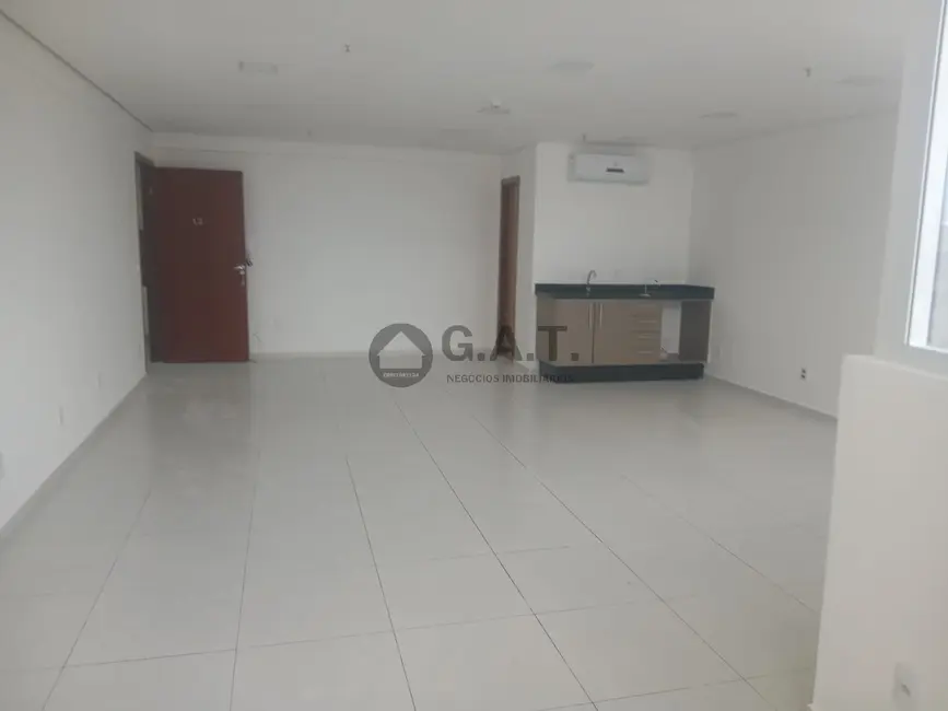 Foto 3 de Sala Comercial para alugar, 47m2 em Parque Bela Vista, Votorantim - SP
