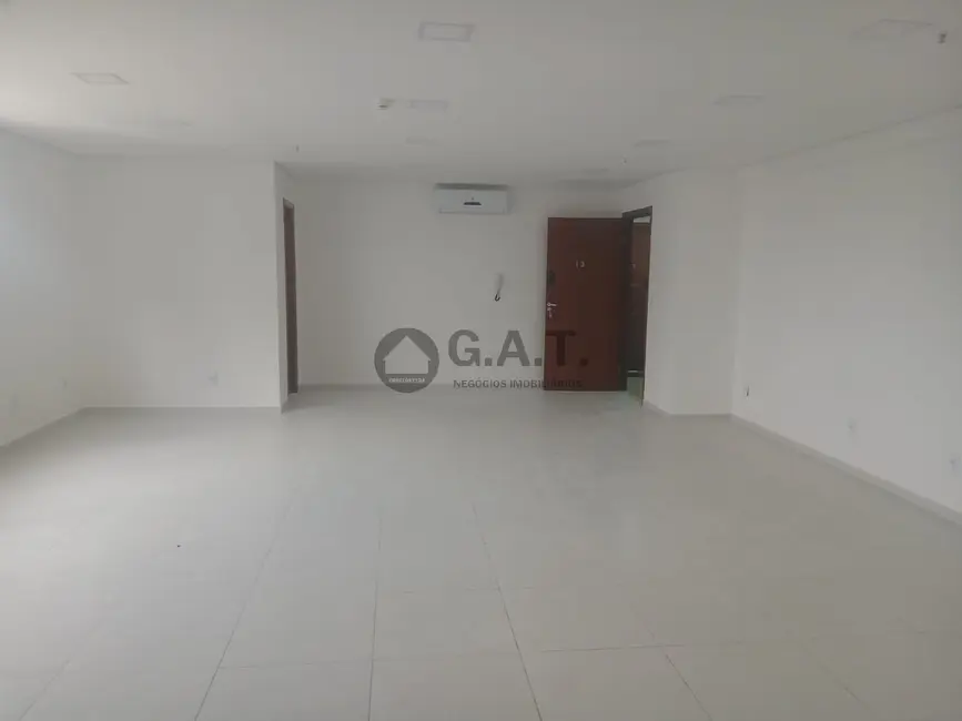 Foto 3 de Sala Comercial para alugar, 58m2 em Parque Bela Vista, Votorantim - SP