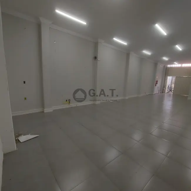 Sala Comercial para alugar, 120m2 em Vila Olímpia, Sorocaba - SP - imagem 7 Foto 7 de Sala Comercial para alugar, 120m2 em Vila Olímpia, Sorocaba - SP
