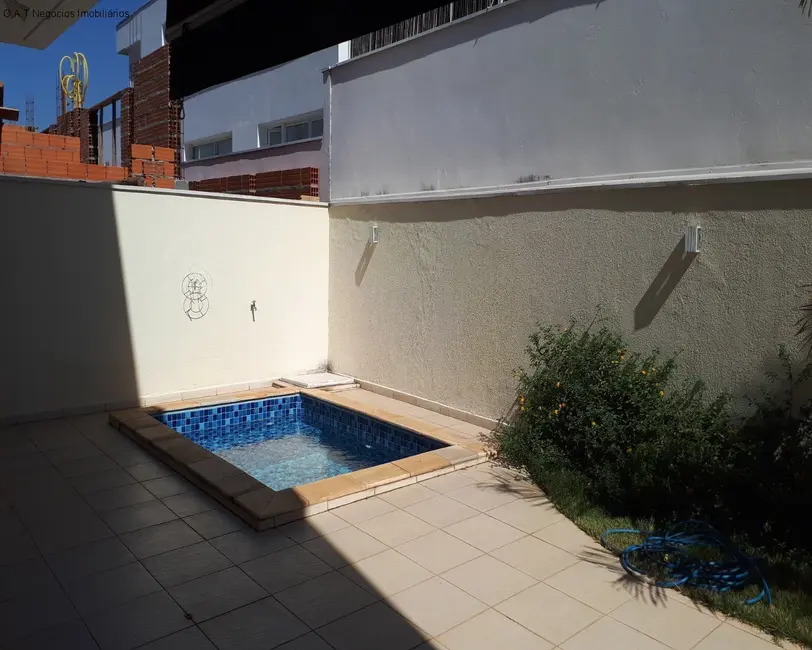 Casa de Condomínio com 3 quartos para alugar, 320m2 em Sorocaba - SP - imagem 8 Foto 8 de Casa de Condomínio com 3 quartos para alugar, 320m2 em Sorocaba - SP