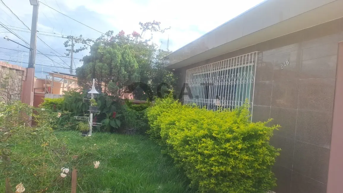 Foto 3 de Casa com 4 quartos à venda, 309m2 em Jardim São Paulo, Sorocaba - SP