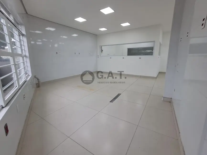 Foto 5 de Loja para alugar, 249m2 em Jardim Icatu, Votorantim - SP