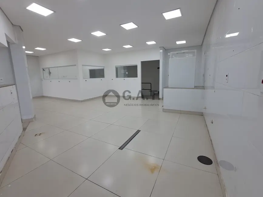 Foto 7 de Loja para alugar, 249m2 em Jardim Icatu, Votorantim - SP