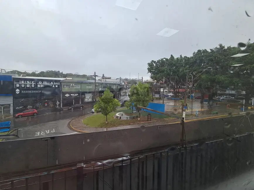 Foto 4 de Loja para alugar, 249m2 em Jardim Icatu, Votorantim - SP