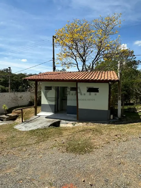 Foto 8 de Chácara com 3 quartos à venda, 270m2 em Aracoiaba Da Serra - SP