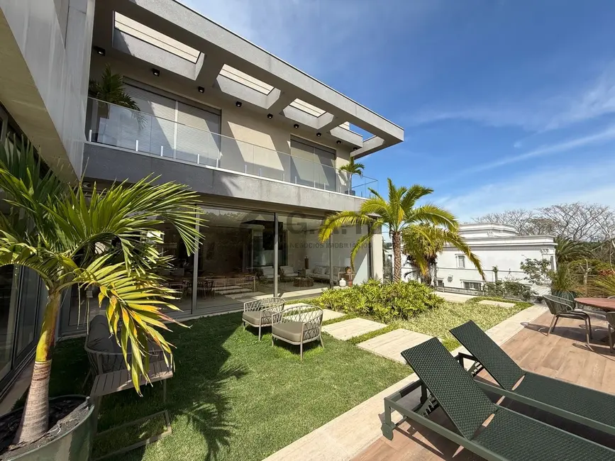 Foto 3 de Casa de Condomínio com 6 quartos à venda, 1800m2 em Alphaville, Santana De Parnaiba - SP