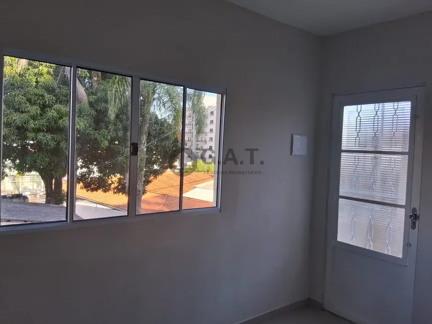 Casa com 2 quartos para alugar, 60m2 em Jardim Faculdade, Sorocaba - SP - imagem 6 Foto 6 de Casa com 2 quartos para alugar, 60m2 em Jardim Faculdade, Sorocaba - SP