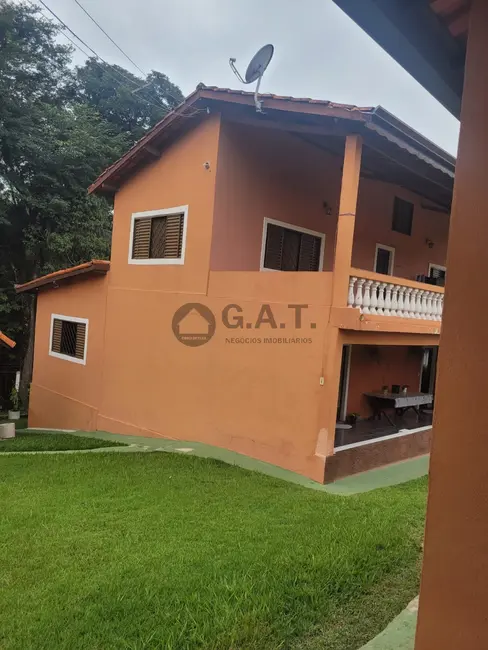 Foto 3 de Chácara com 4 quartos à venda, 280m2 em Aracoiaba Da Serra - SP