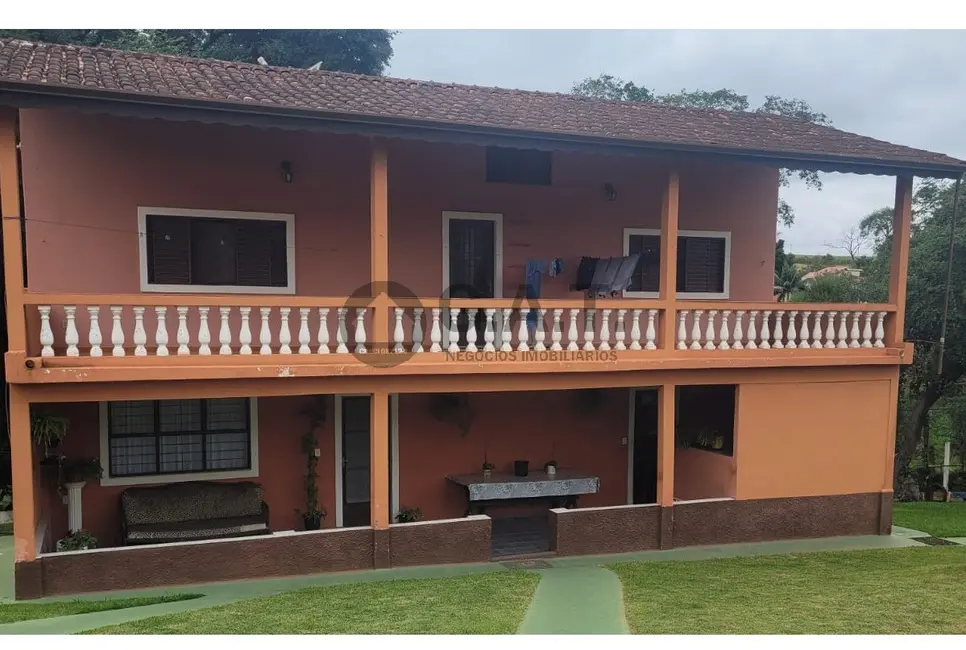 Foto 2 de Chácara com 4 quartos à venda, 280m2 em Aracoiaba Da Serra - SP
