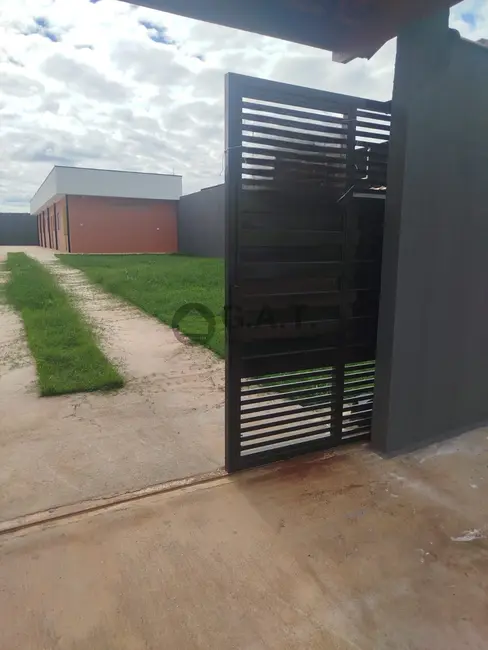 Foto 1 de Casa com 3 quartos à venda, 153m2 em Aracoiaba Da Serra - SP