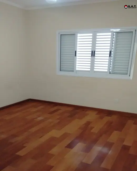 Foto 9 de Casa de Condomínio com 3 quartos para alugar, 272m2 em Parque Residencial Villa dos Inglezes, Sorocaba - SP